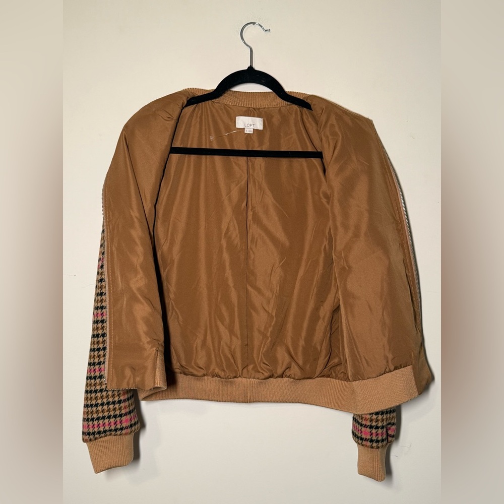 NEW Loft Womens Bomber Jacket  Pink Tan Plaid Academia Heritage Classic size M - Picture 3 of 3